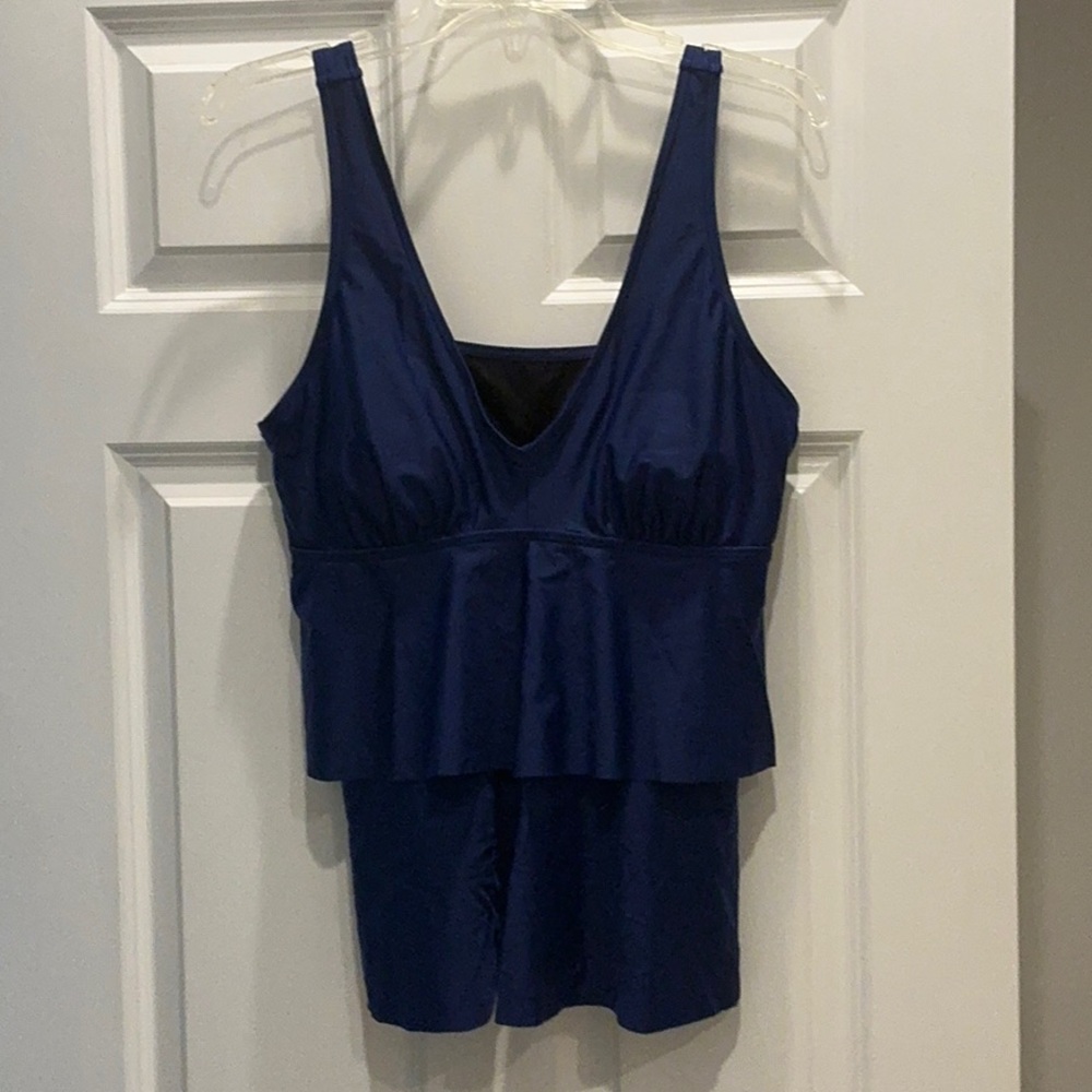 Chic Navy Blue ruffled tankini top